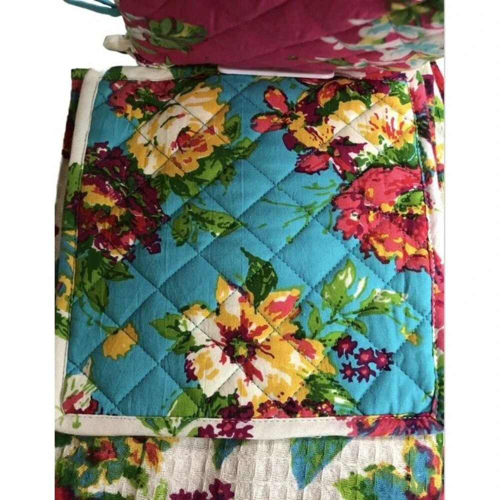 April Cornell 2 Kitchen Dish Towels Potholder Oven Mitt Floral Set of 4 Country